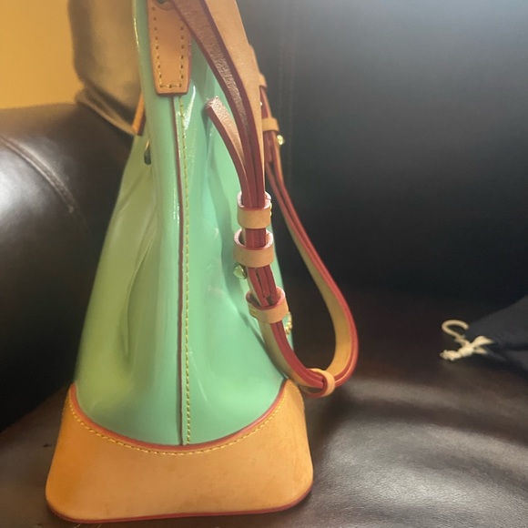 Dooney & Bourke: Claremont Patent Hobo - Picture 8 of 10